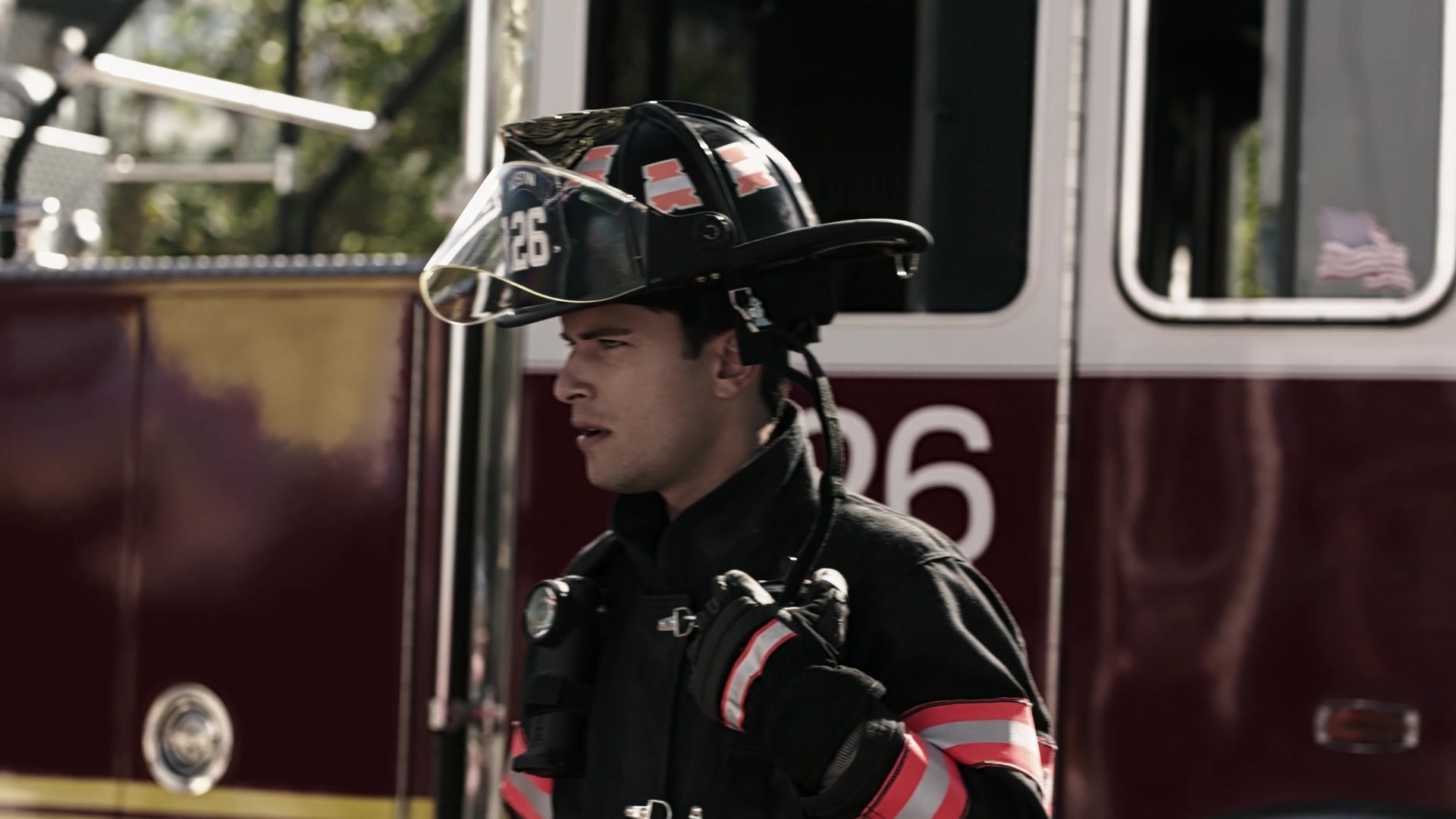 9-1-1_Lone_Star_S01E04_1080p_003344.jpg