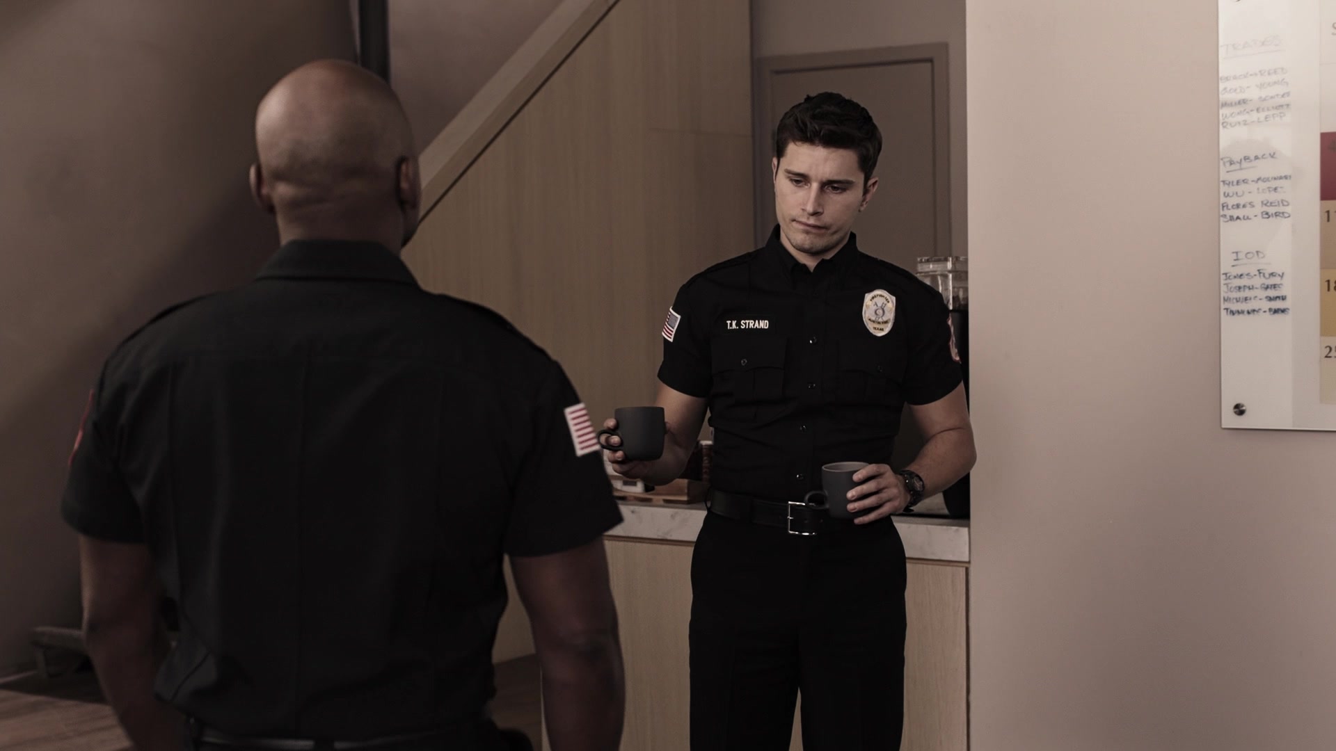 9-1-1_Lone_Star_S01E05_1080p_005382.jpg