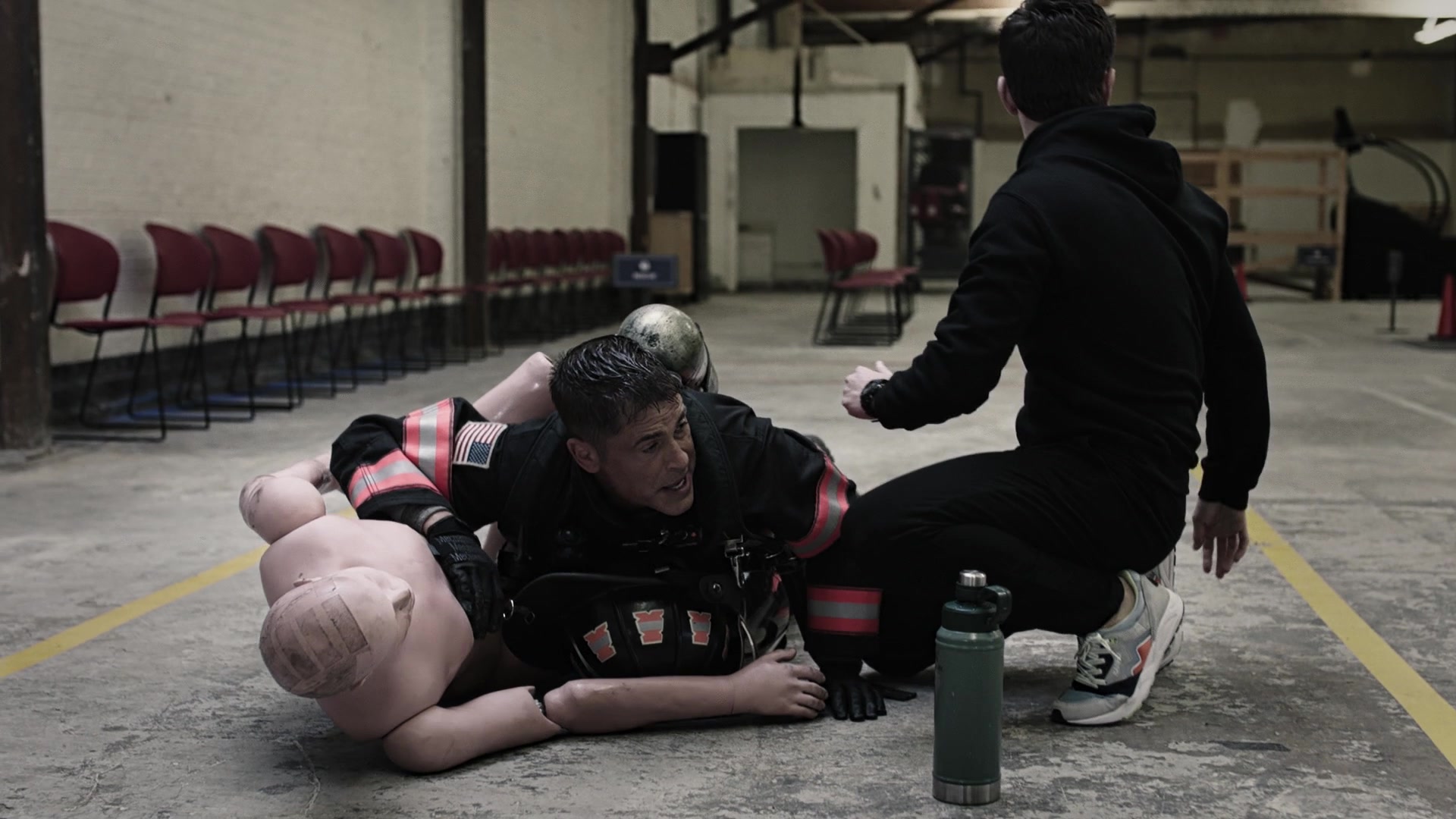 9-1-1_Lone_Star_S01E07_1080p_001282.jpg