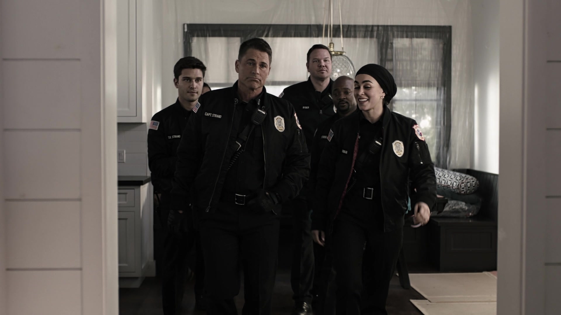9-1-1_Lone_Star_S01E07_1080p_003379.jpg