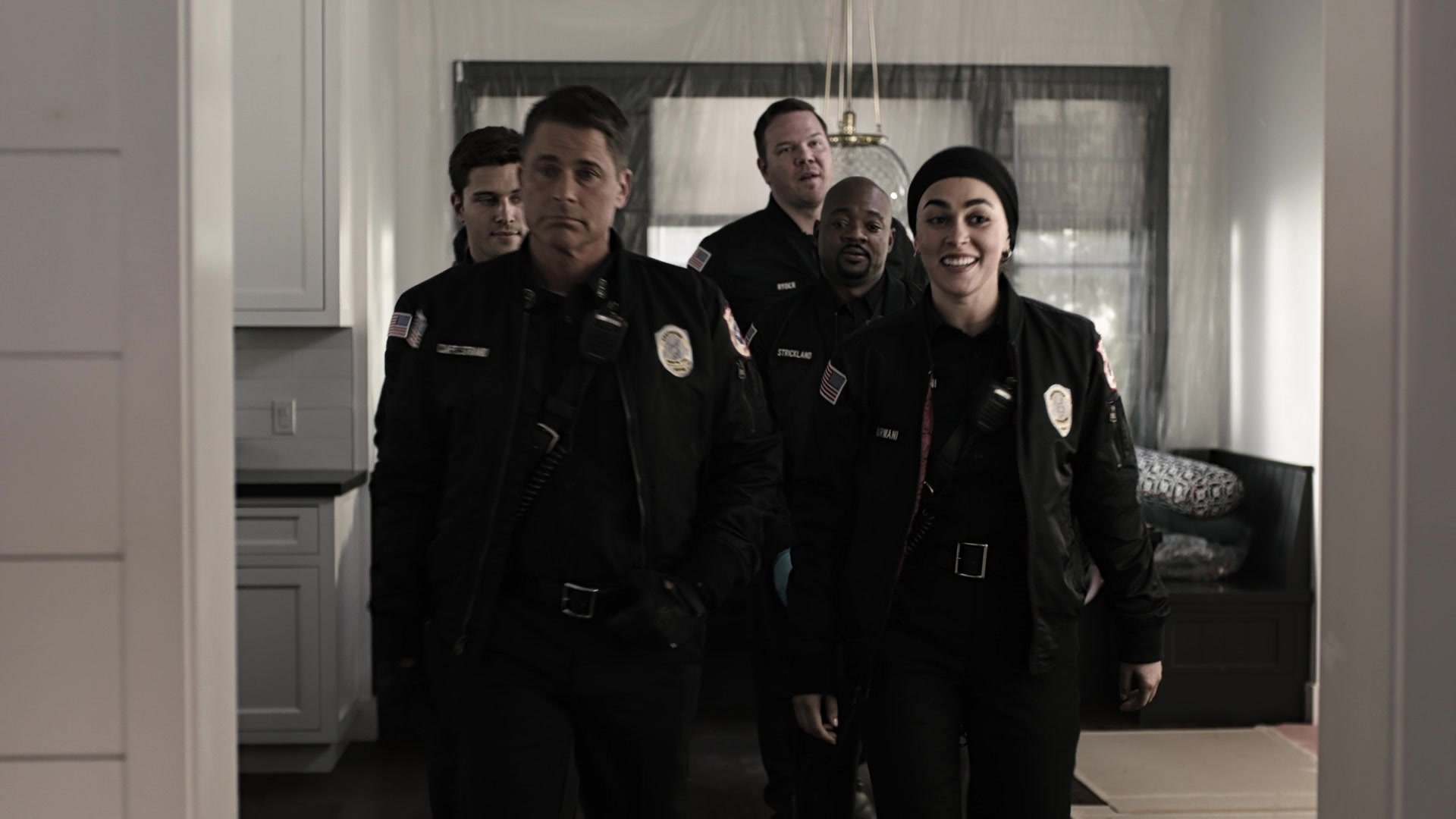 9-1-1_Lone_Star_S01E07_1080p_003380.jpg