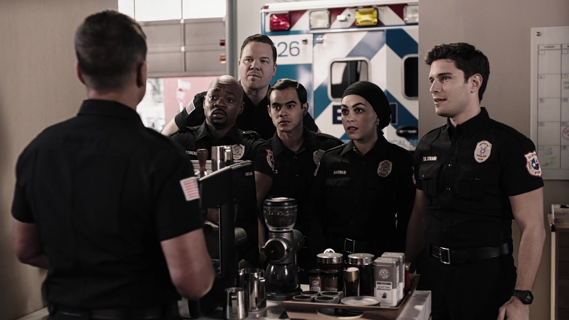 9-1-1_Lone_Star_S01E07_1080p_005208.jpg