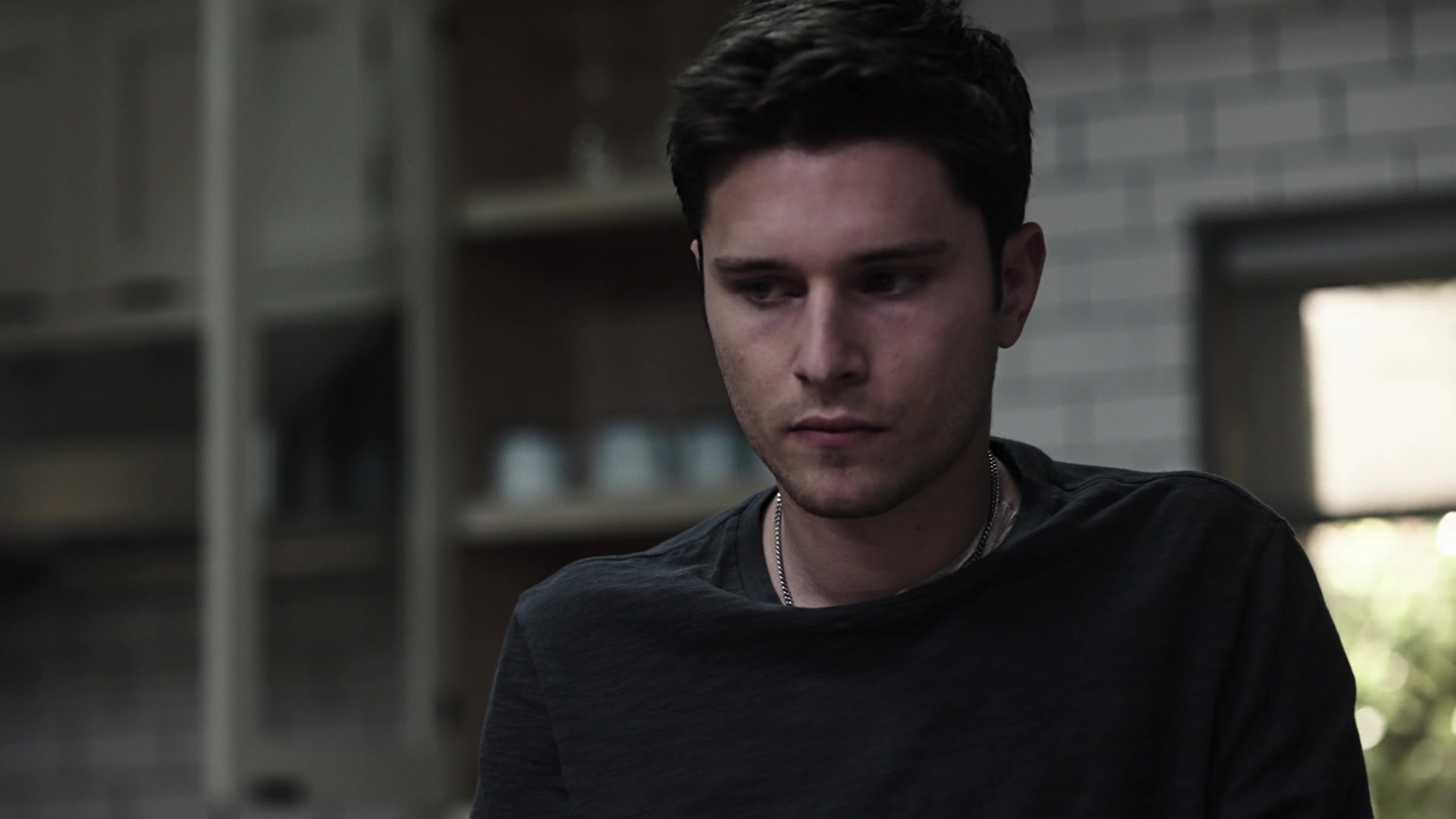 9-1-1_Lone_Star_S01E09_1080p_004128.jpg