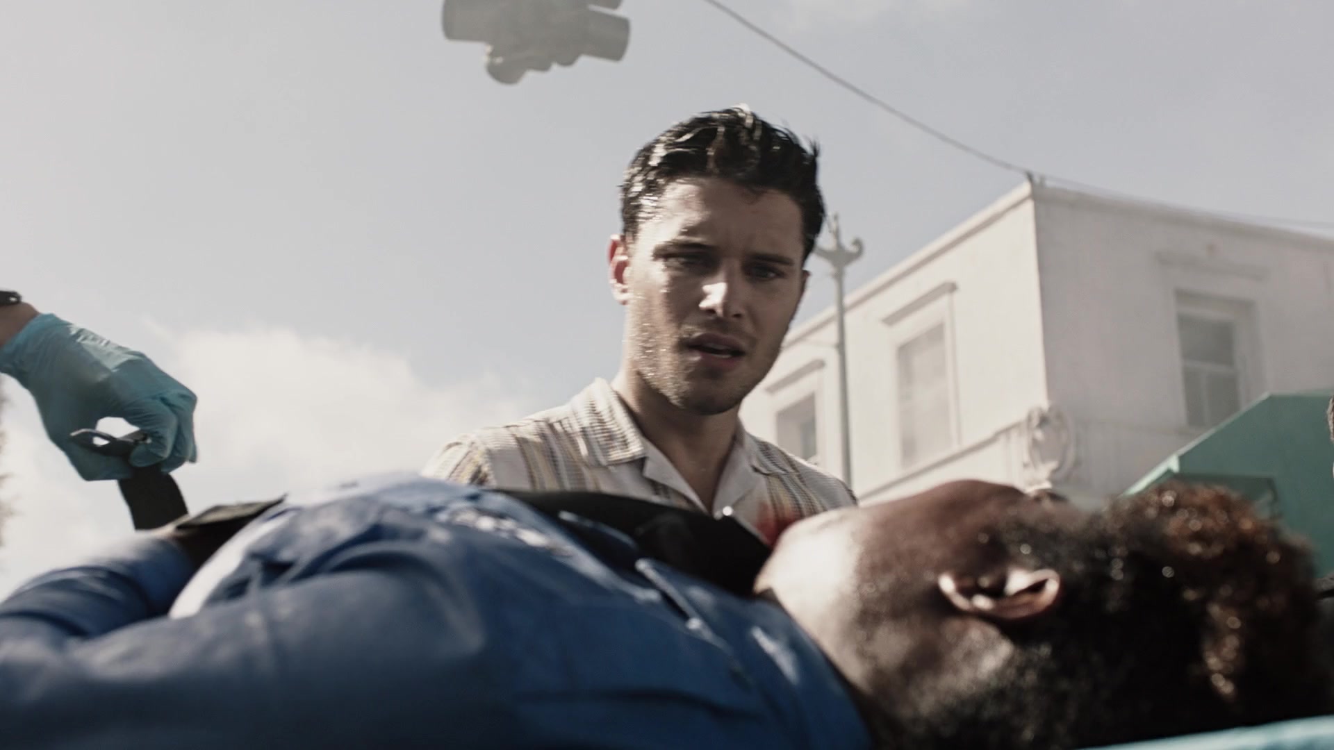 9-1-1_Lone_Star_S01E10_1080p_002951.jpg