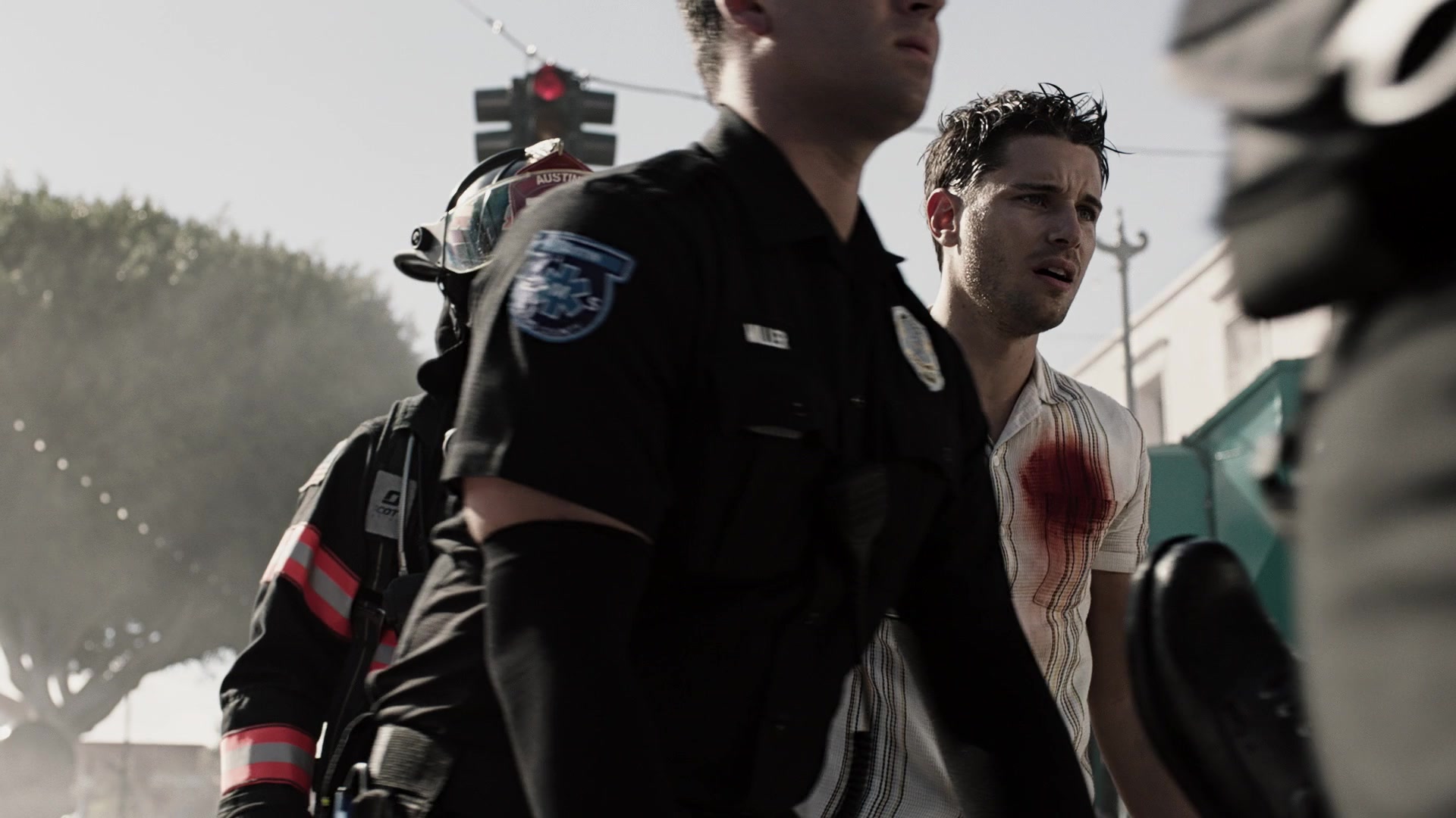 9-1-1_Lone_Star_S01E10_1080p_002969.jpg