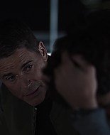 9-1-1_Lone_Star_S01E01_1080p_001670.jpg