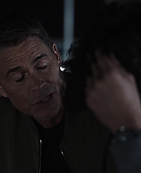 9-1-1_Lone_Star_S01E01_1080p_001677.jpg