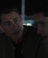 9-1-1_Lone_Star_S01E01_1080p_001679.jpg