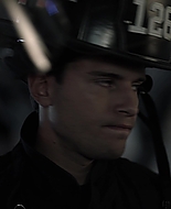 9-1-1_Lone_Star_S01E02_1080p_004730.jpg