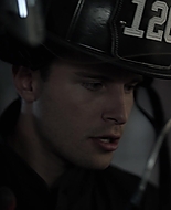 9-1-1_Lone_Star_S01E02_1080p_004737.jpg
