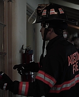 9-1-1_Lone_Star_S01E02_1080p_004758.jpg