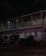 9-1-1_Lone_Star_S01E02_1080p_004774.jpg