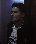 9-1-1_Lone_Star_S01E03_1080p_001174.jpg