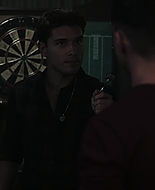 9-1-1_Lone_Star_S01E03_1080p_004253.jpg