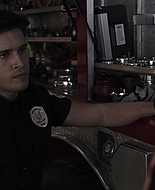 9-1-1_Lone_Star_S01E03_1080p_004894.jpg