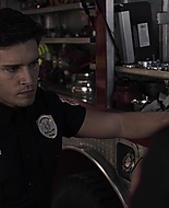 9-1-1_Lone_Star_S01E03_1080p_004908.jpg