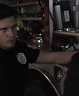 9-1-1_Lone_Star_S01E03_1080p_004911.jpg