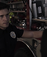 9-1-1_Lone_Star_S01E03_1080p_004948.jpg