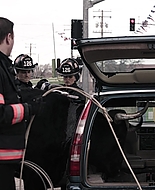 9-1-1_Lone_Star_S01E07_1080p_000819.jpg
