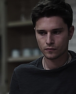 9-1-1_Lone_Star_S01E09_1080p_004128.jpg