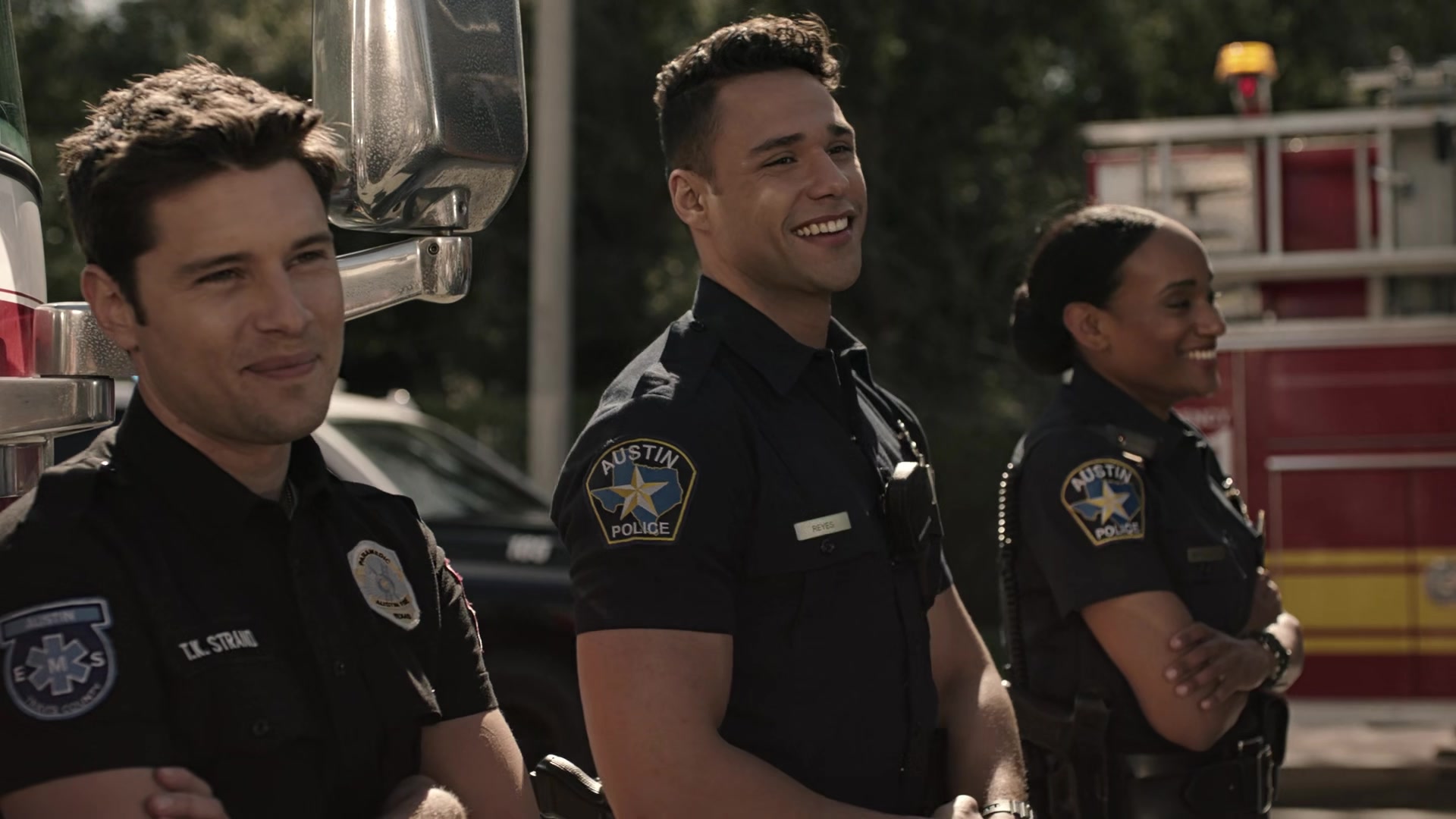 9-1-1_Lone_Star_S02E10_1080p_RRA_005951.jpg