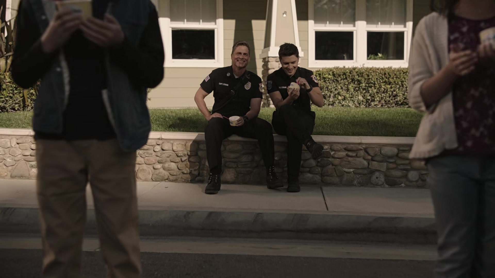 9-1-1_Lone_Star_S02E10_1080p_RRA_005993.jpg