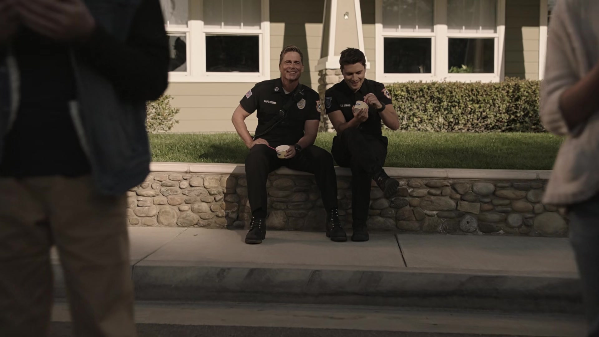 9-1-1_Lone_Star_S02E10_1080p_RRA_005994.jpg