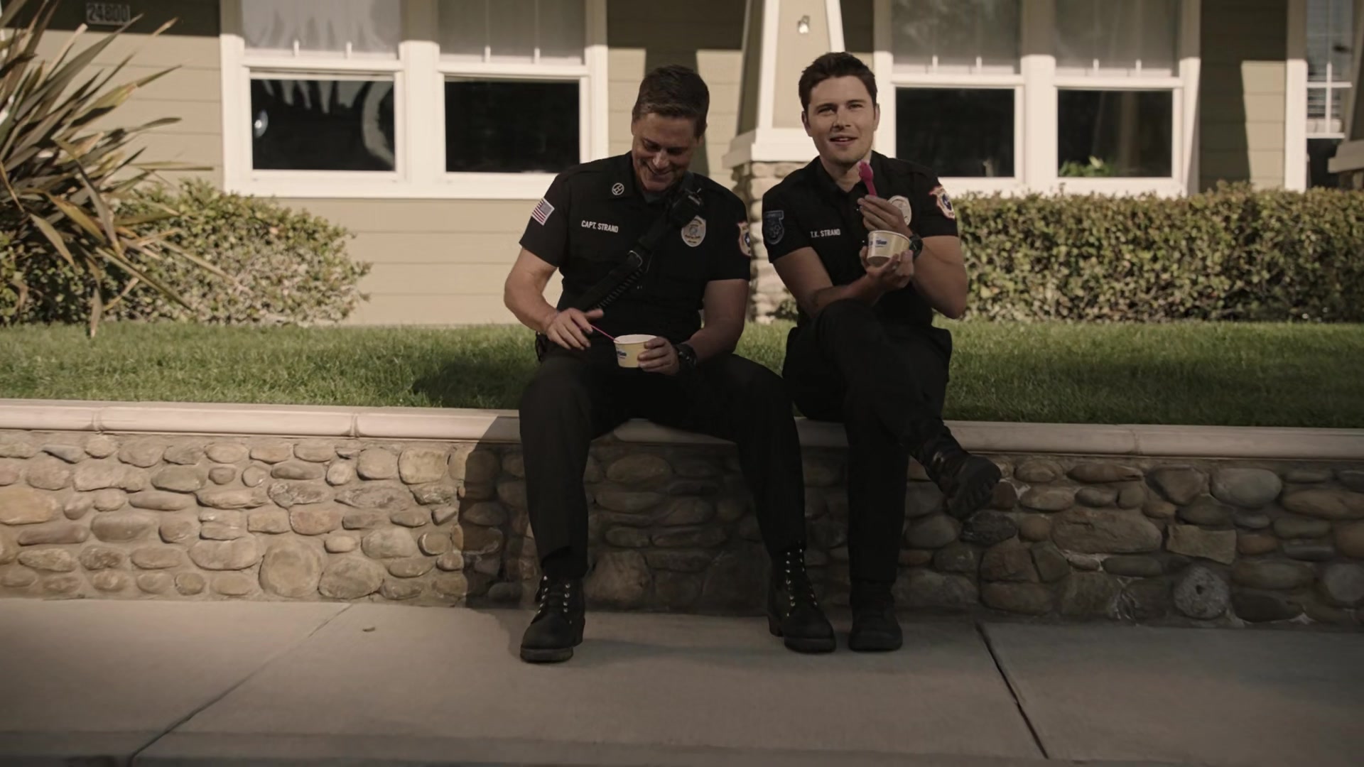 9-1-1_Lone_Star_S02E10_1080p_RRA_005997.jpg