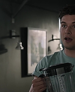 9-1-1_Lone_Star_S02E10_1080p_RRA_000483.jpg