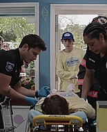 9-1-1_Lone_Star_S02E10_1080p_RRA_001448.jpg