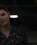 9-1-1_Lone_Star_S02E10_1080p_RRA_001697.jpg