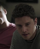 9-1-1_Lone_Star_S02E10_1080p_RRA_005226.jpg