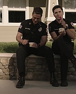 9-1-1_Lone_Star_S02E10_1080p_RRA_005998.jpg