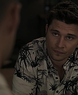 9-1-1_Lone_Star_S02E11_1080p_RRA_001936.jpg