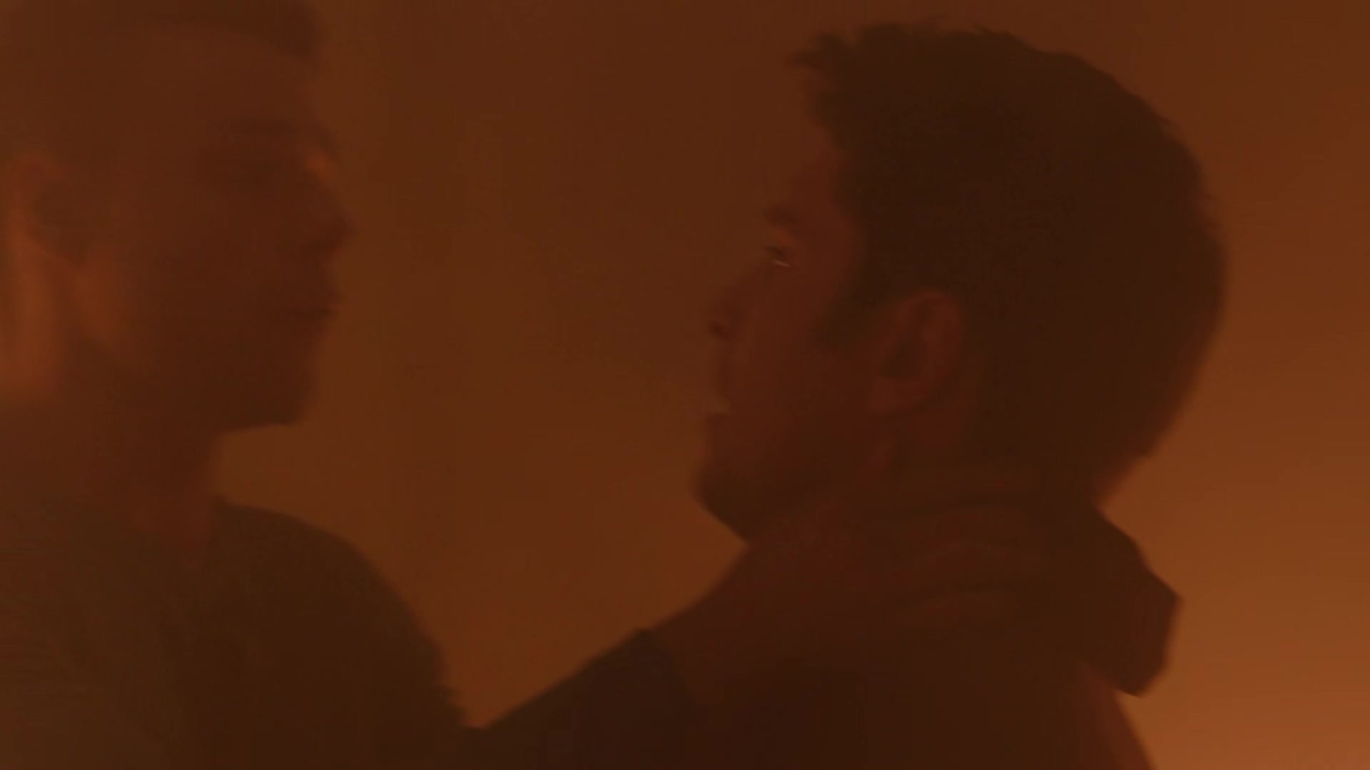 9-1-1_Lone_Star_S02E12_1080p_RRA_005447.jpg