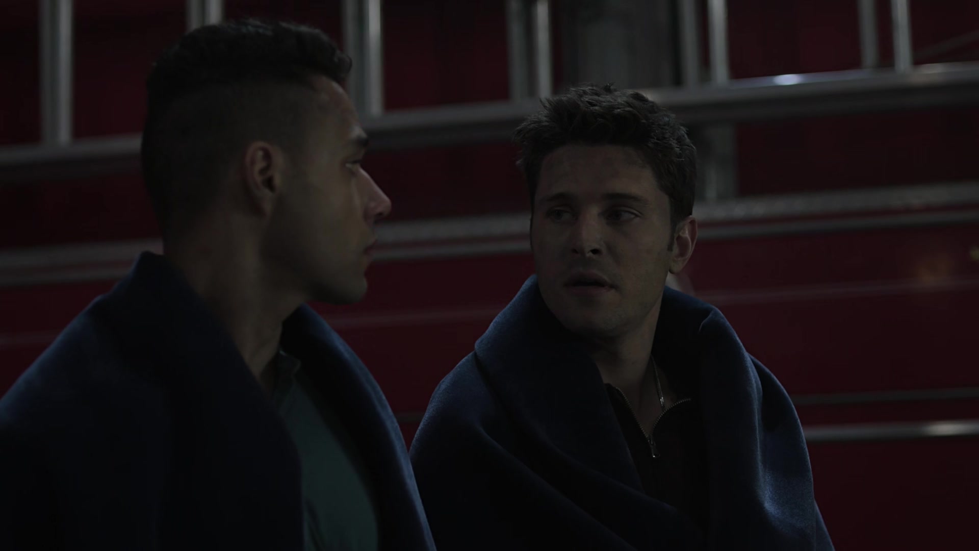 9-1-1_Lone_Star_S02E12_1080p_RRA_005625.jpg