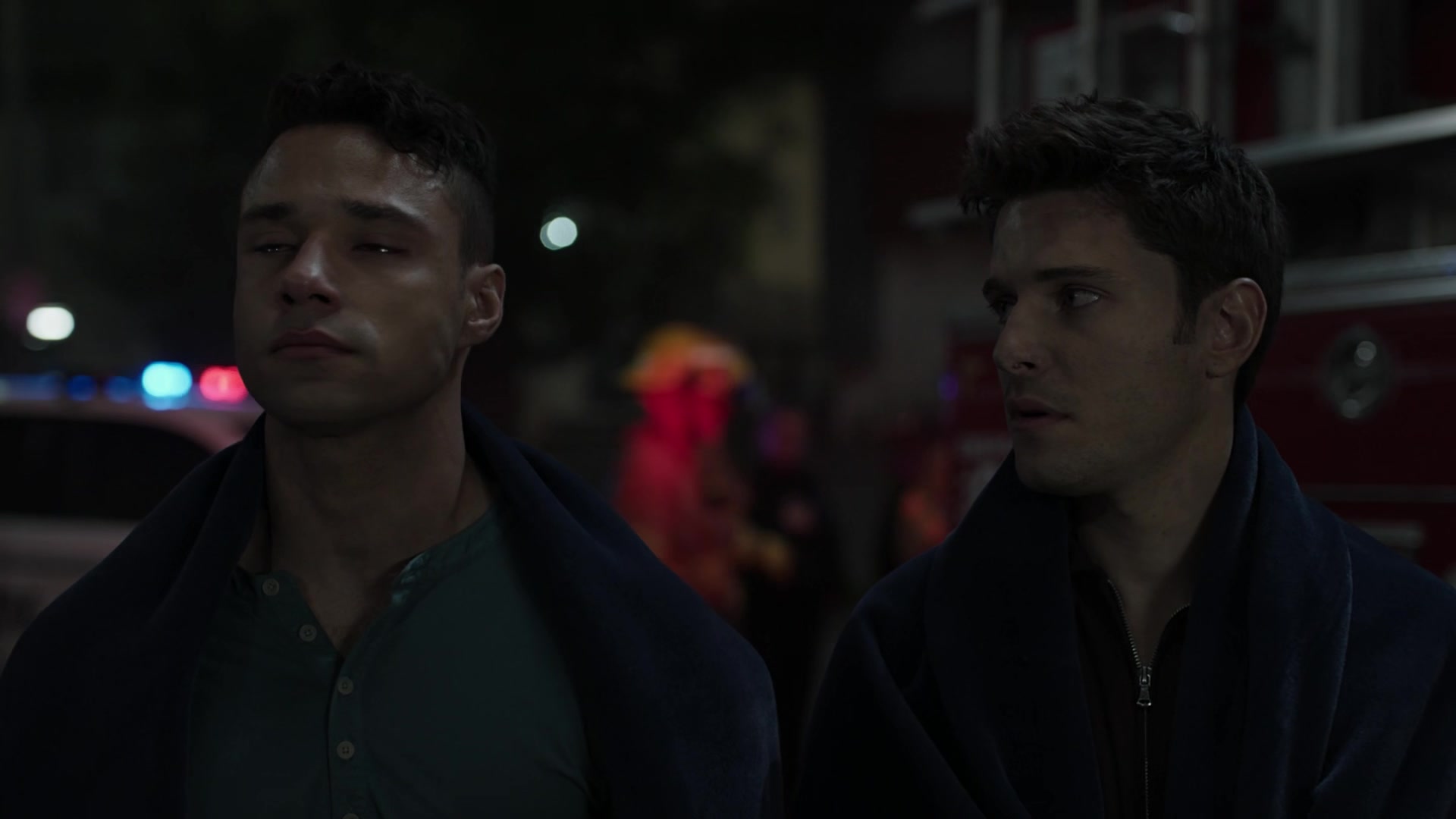 9-1-1_Lone_Star_S02E12_1080p_RRA_005659.jpg