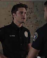 9-1-1_Lone_Star_S02E12_1080p_RRA_001674.jpg