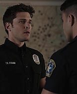 9-1-1_Lone_Star_S02E12_1080p_RRA_001737.jpg