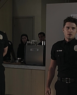 9-1-1_Lone_Star_S02E12_1080p_RRA_001883.jpg