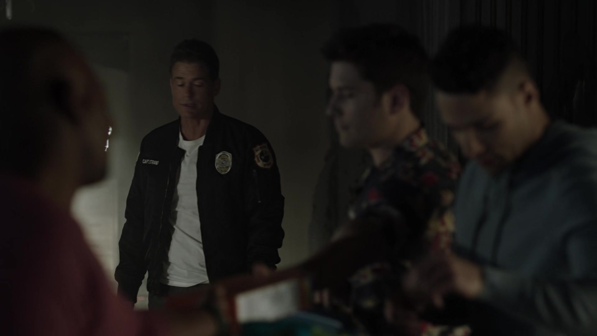 9-1-1_Lone_Star_S02E13_1080p_RRA_005876.jpg