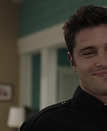 9-1-1_Lone_Star_S02E14_1080p_RRA_003983.jpg