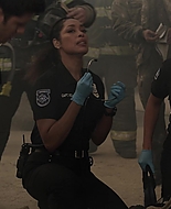 9-1-1_Lone_Star_S02E14_1080p_RRA_004914.jpg