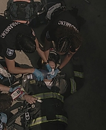 9-1-1_Lone_Star_S02E14_1080p_RRA_005090.jpg