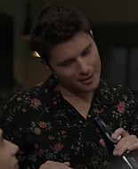 9-1-1_Lone_Star_S02E14_1080p_RRA_005224.jpg
