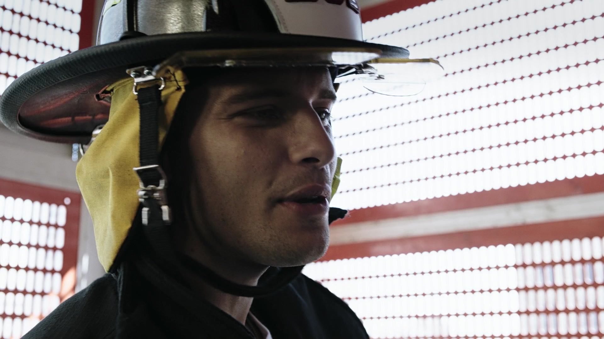 9-1-1_Lone_Star_S01E01_1080p_000528.jpg 9-1-1_Lone_Star_S01E01_1080p_000528.jpg