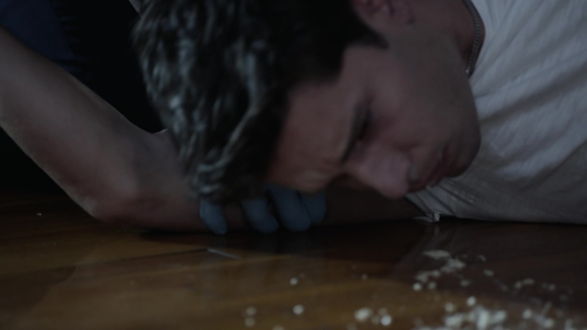 9-1-1_Lone_Star_S01E01_1080p_001456.jpg