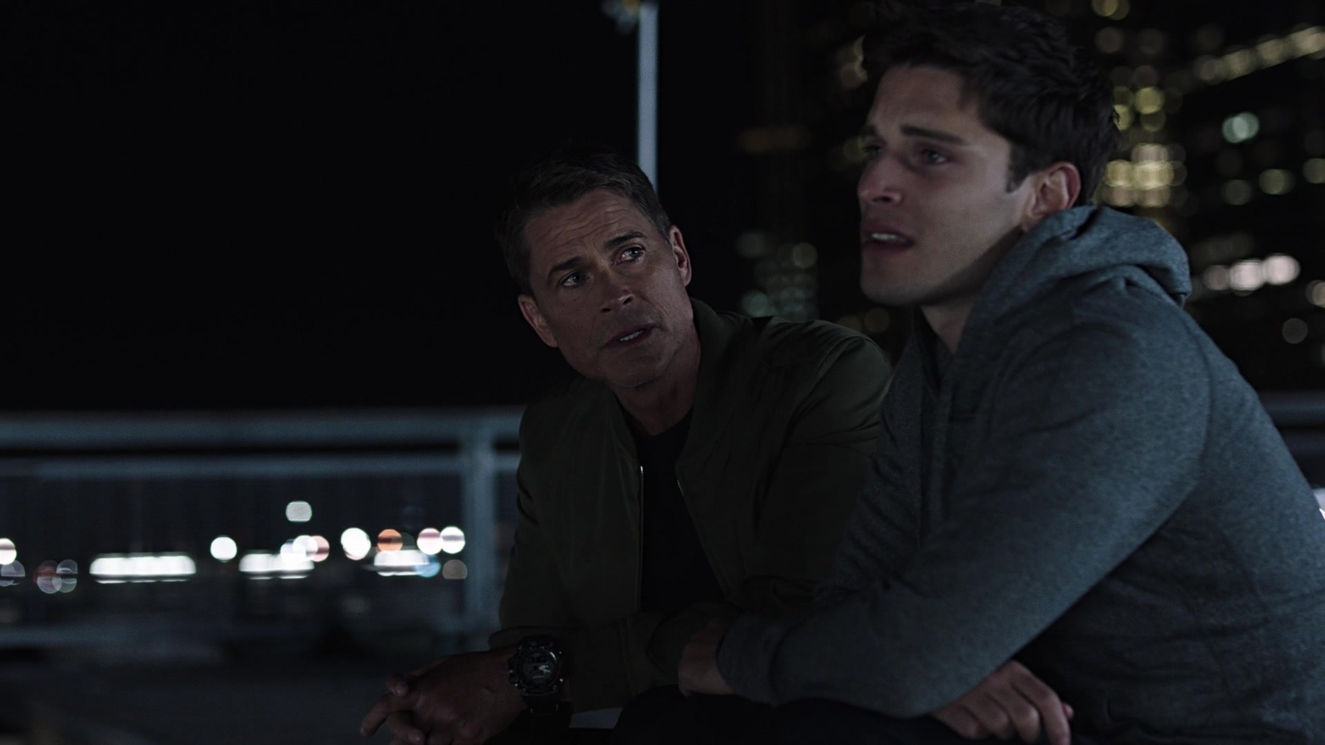 9-1-1_Lone_Star_S01E01_1080p_001505.jpg