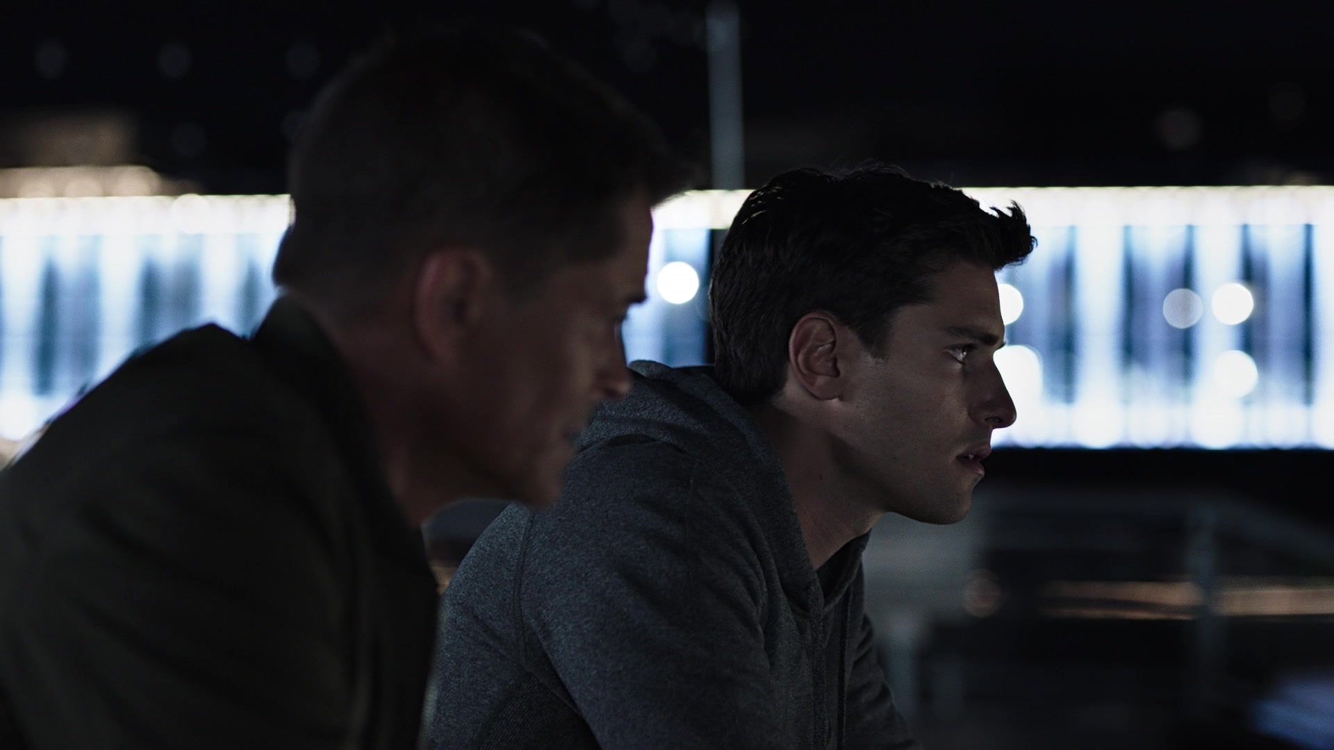 9-1-1_Lone_Star_S01E01_1080p_001550.jpg