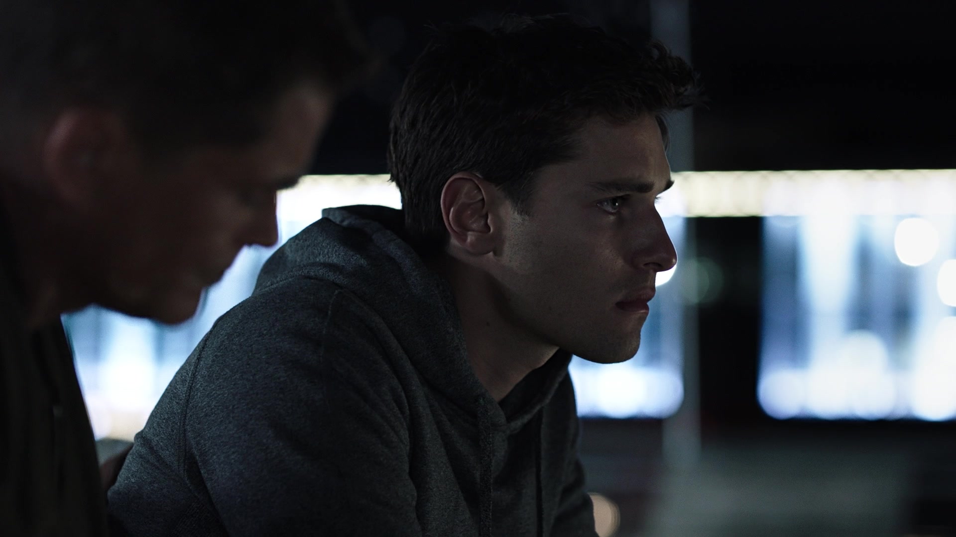 9-1-1_Lone_Star_S01E01_1080p_001604.jpg